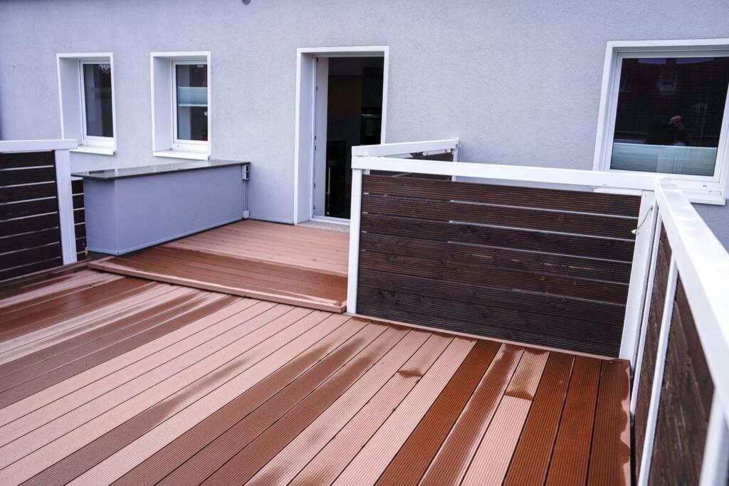 Ht Appartement Nr 2 Greppin Exterior foto